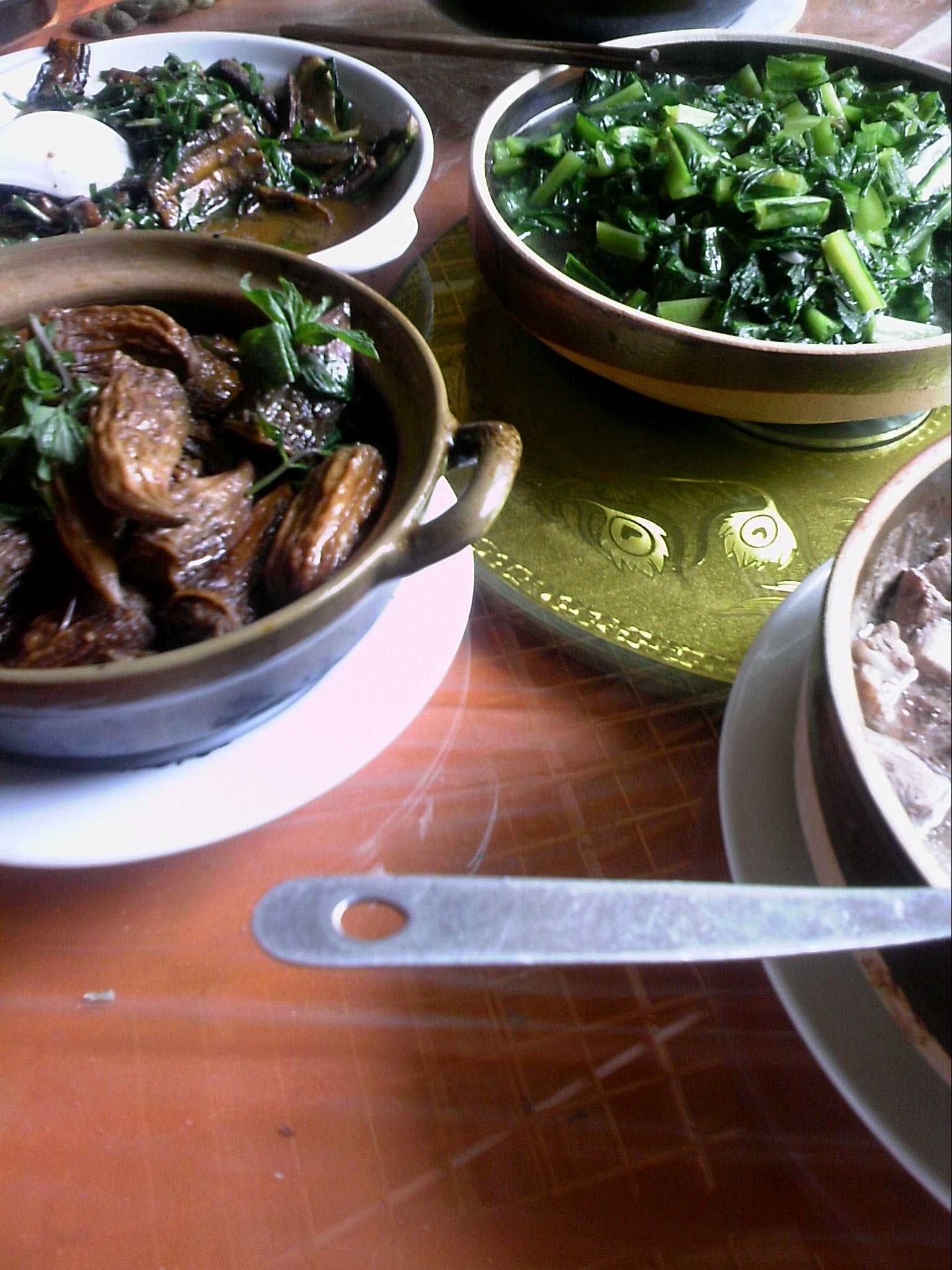 120402A000.jpg