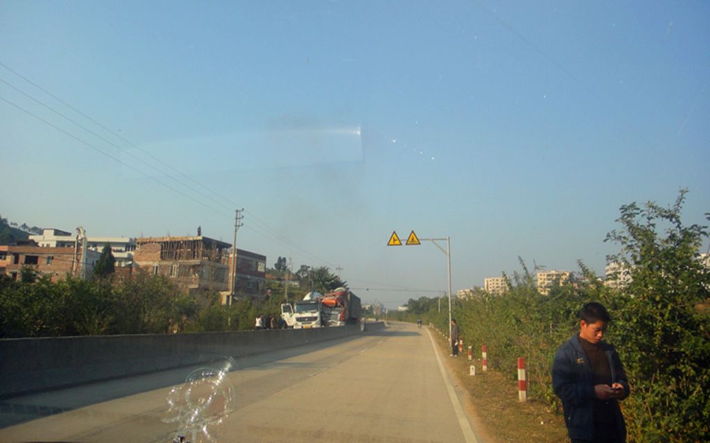 DSC00053_.jpg