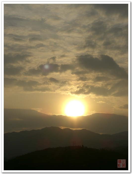Ƭ 056.jpg