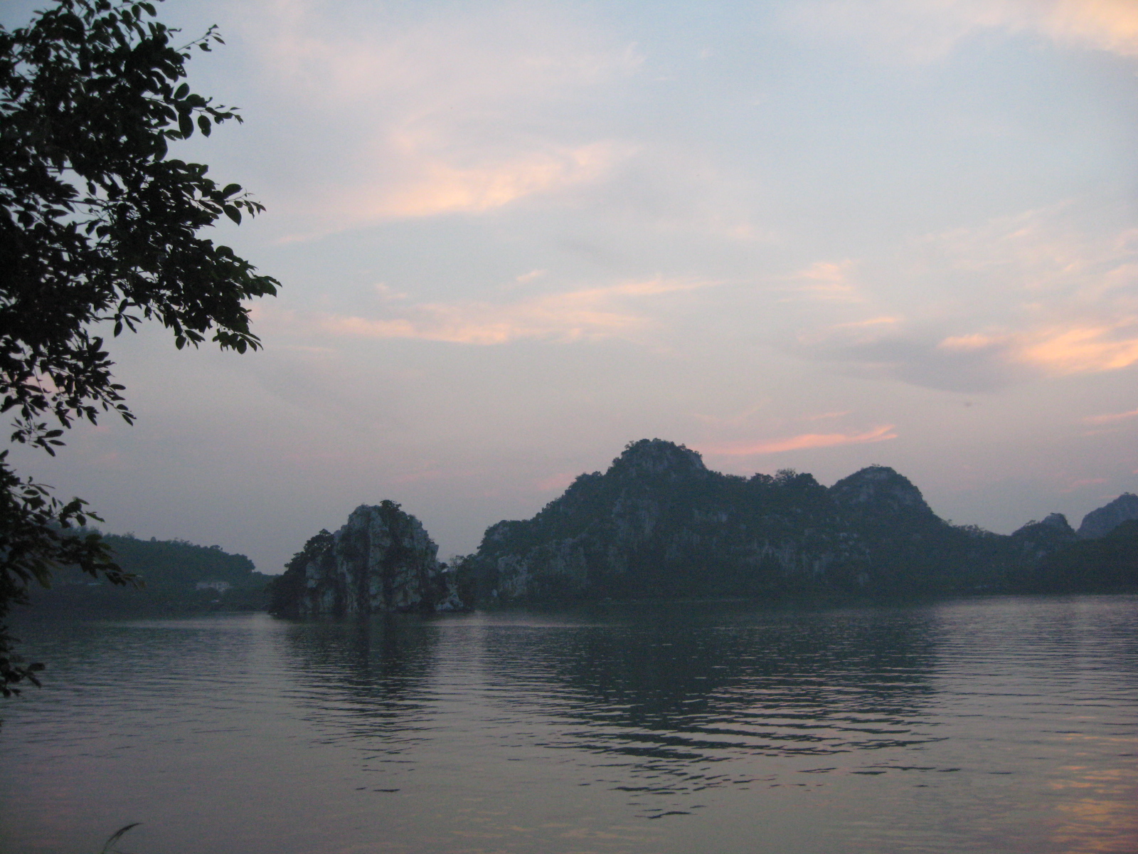 Ƭ 046.jpg