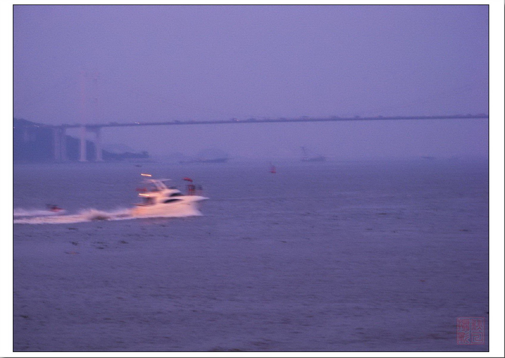 Ƭ 076.jpg