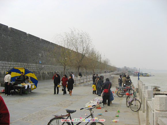 Ƭ 095.jpg