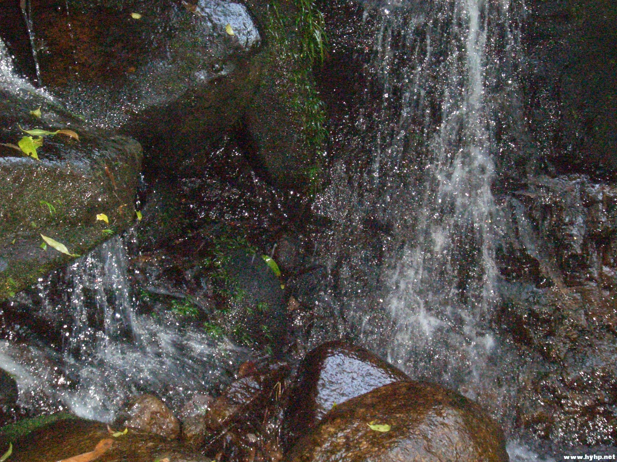 Ƭ 047.jpg
