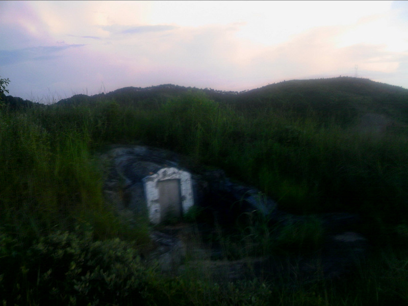 100802A024.jpg