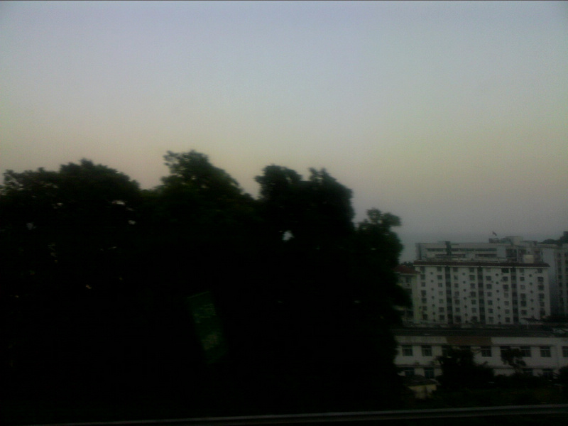 101029A000.jpg