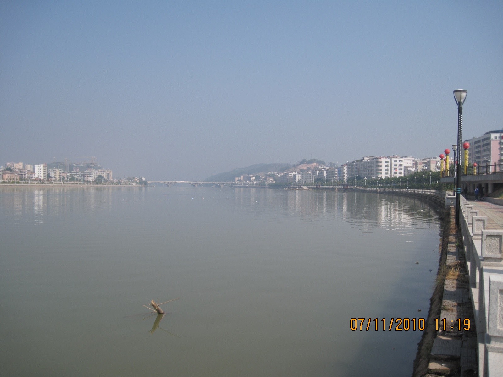 Ƭ 077.jpg