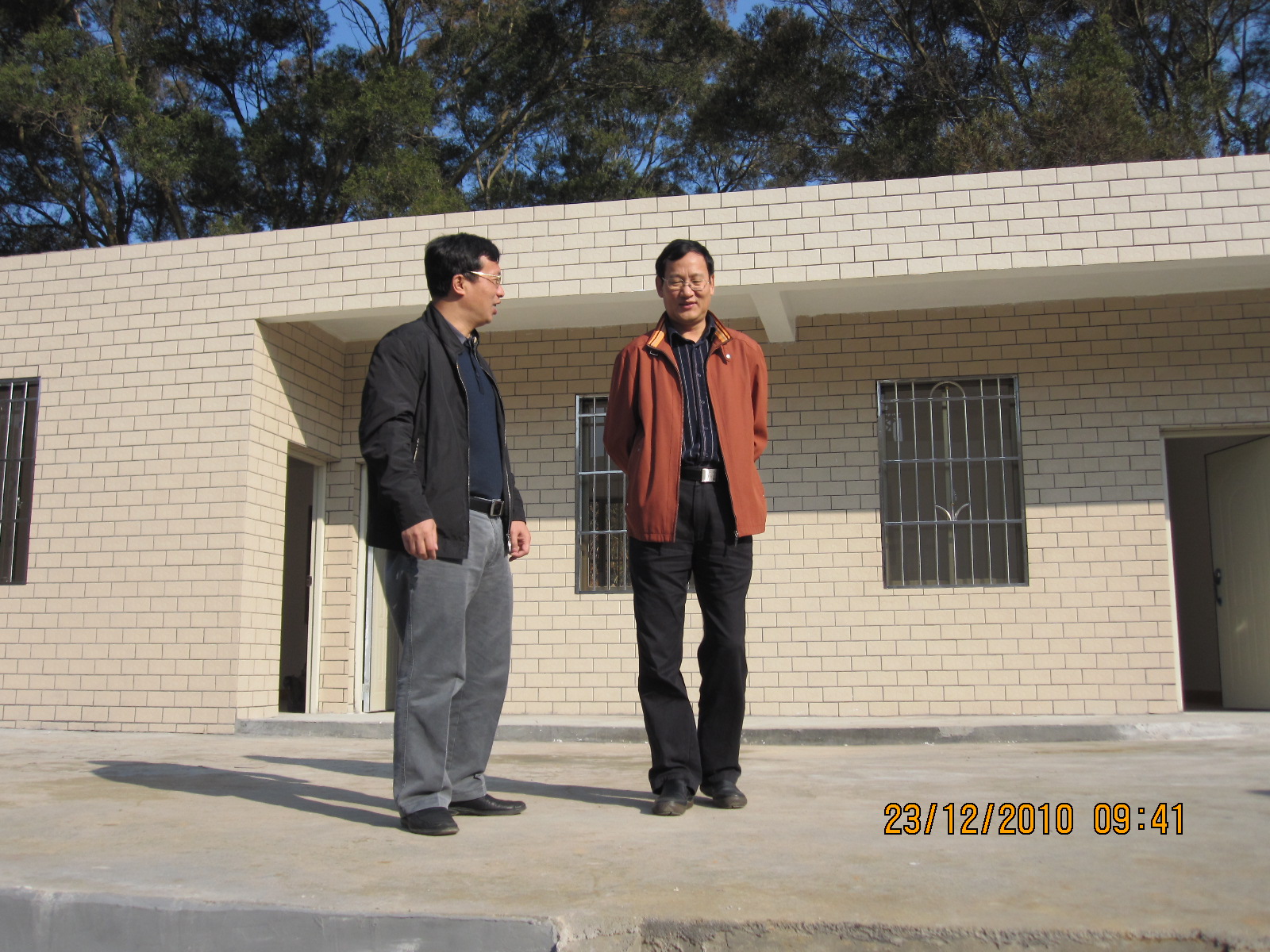 Ƭ 076.jpg