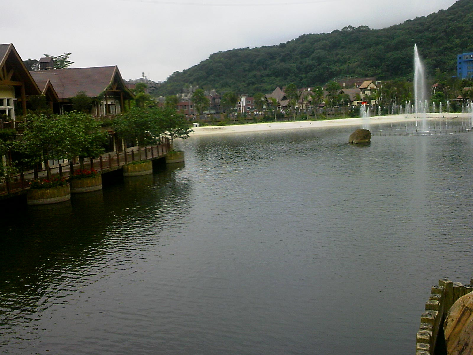 110514A010.jpg