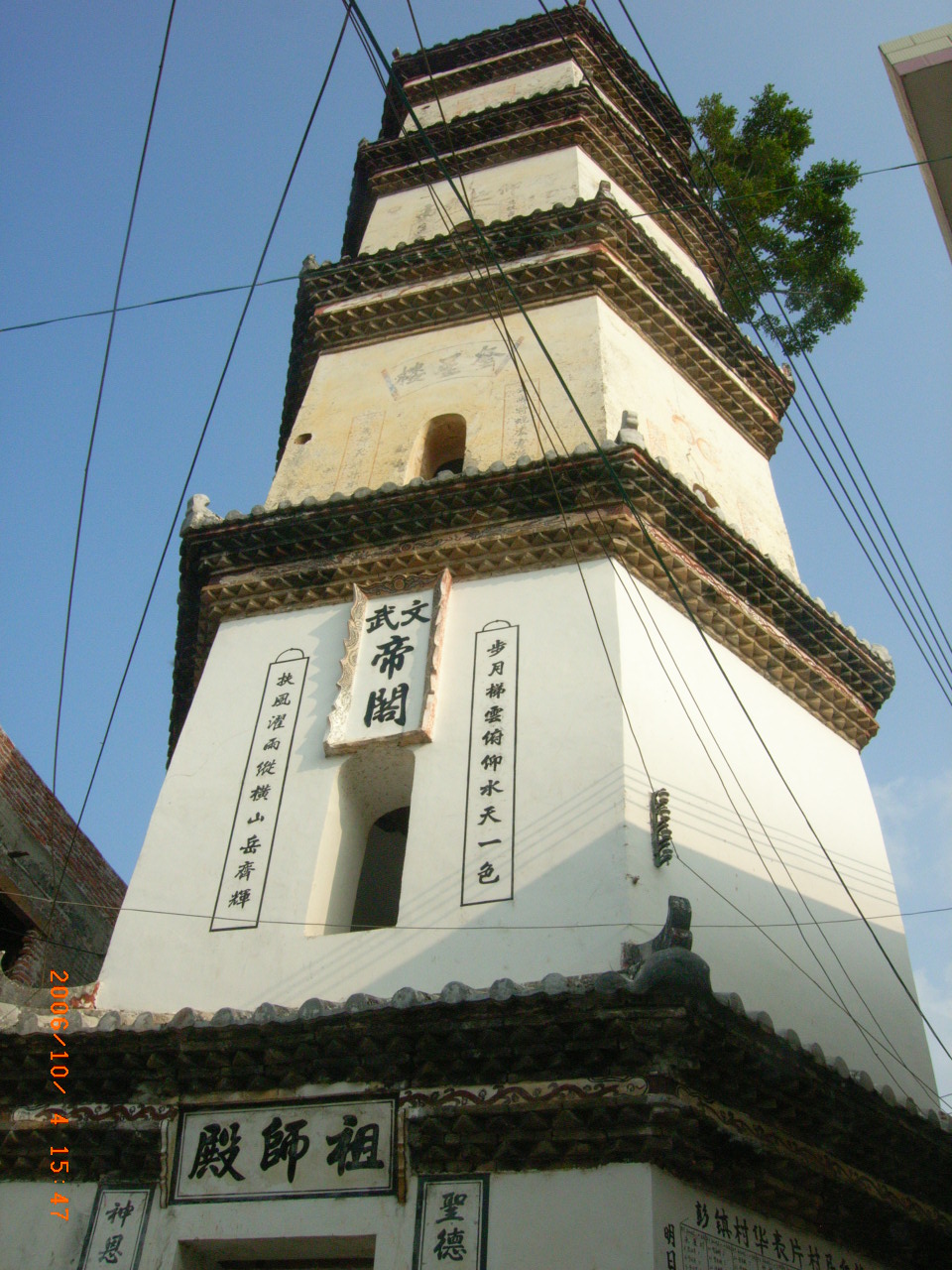 1c02d57q122021.jpg