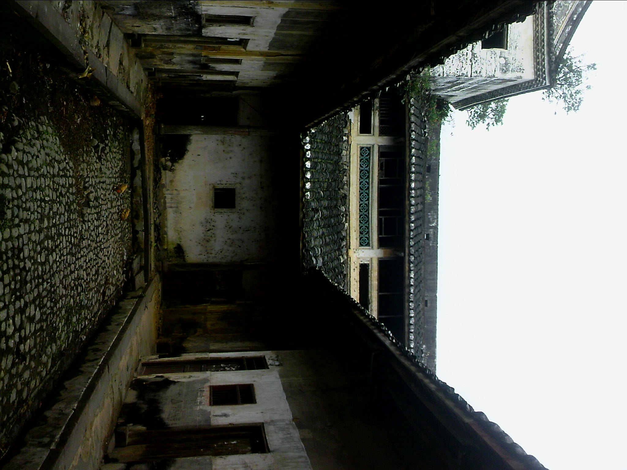 110603A017.jpg