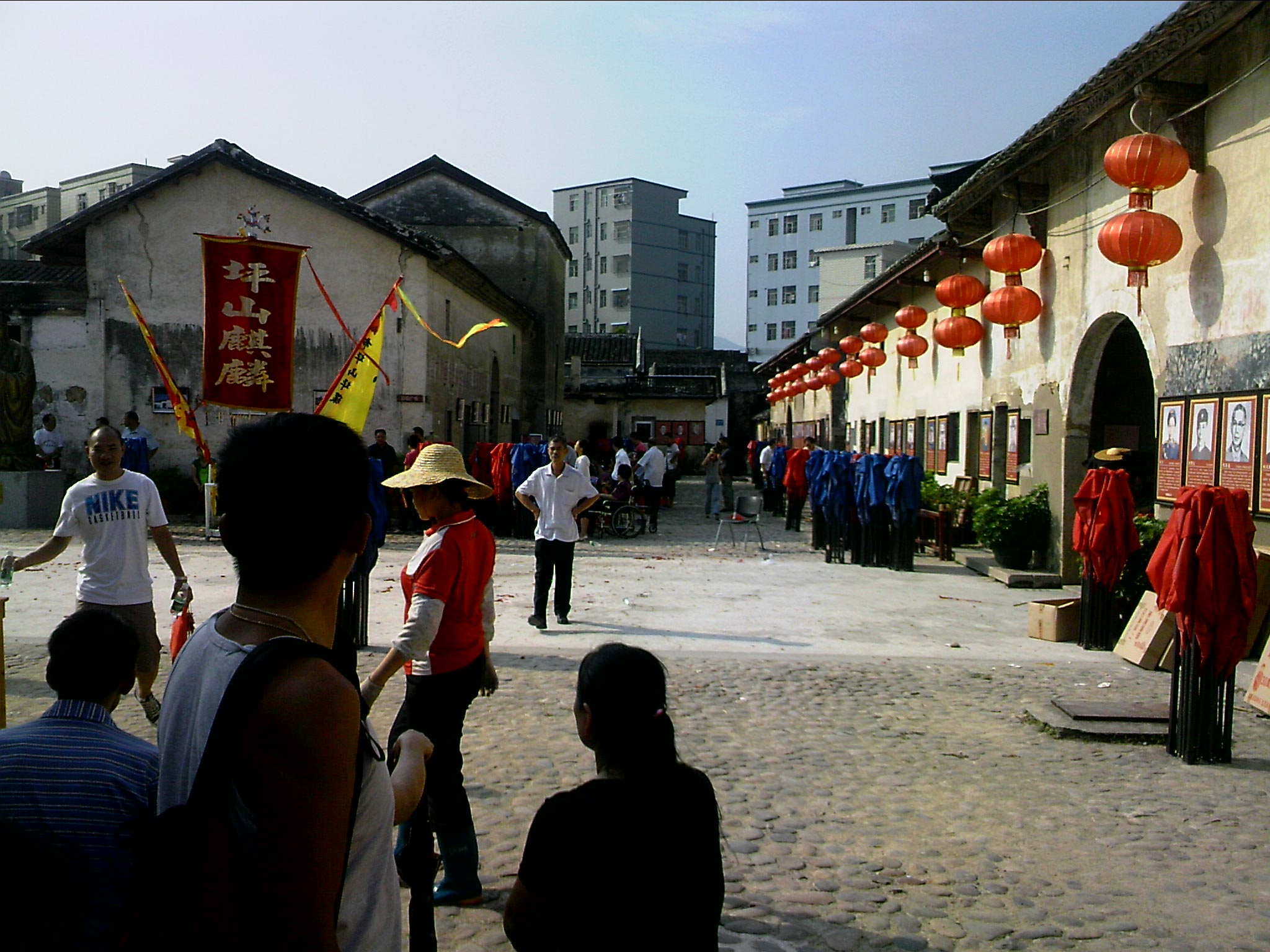 110831A012.jpg