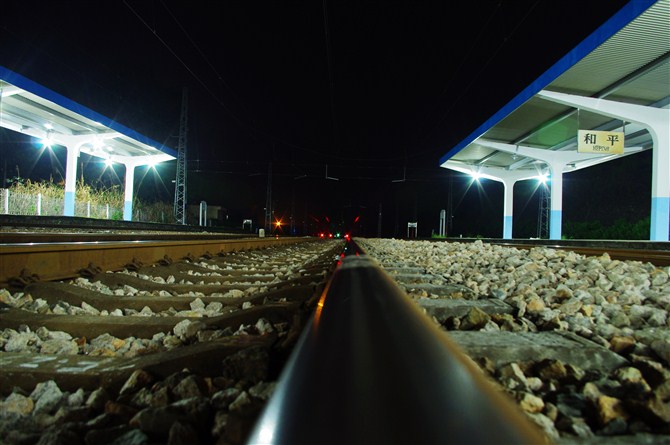 ISO:400 ȦF5.6 ع⣺2.5s ࣺ18mm ͷPENTAX-DAL 18-55mm