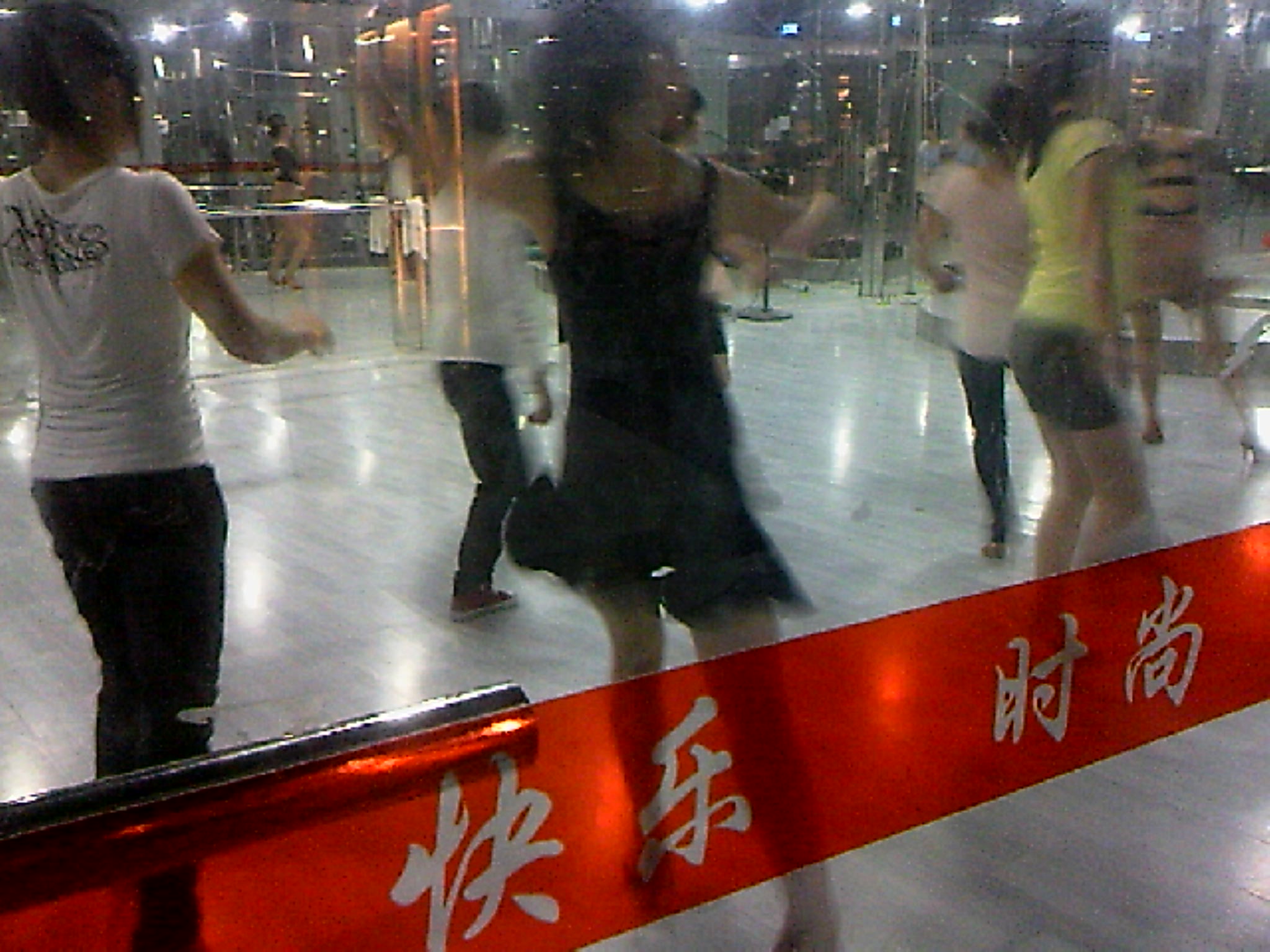 111008A001.jpg