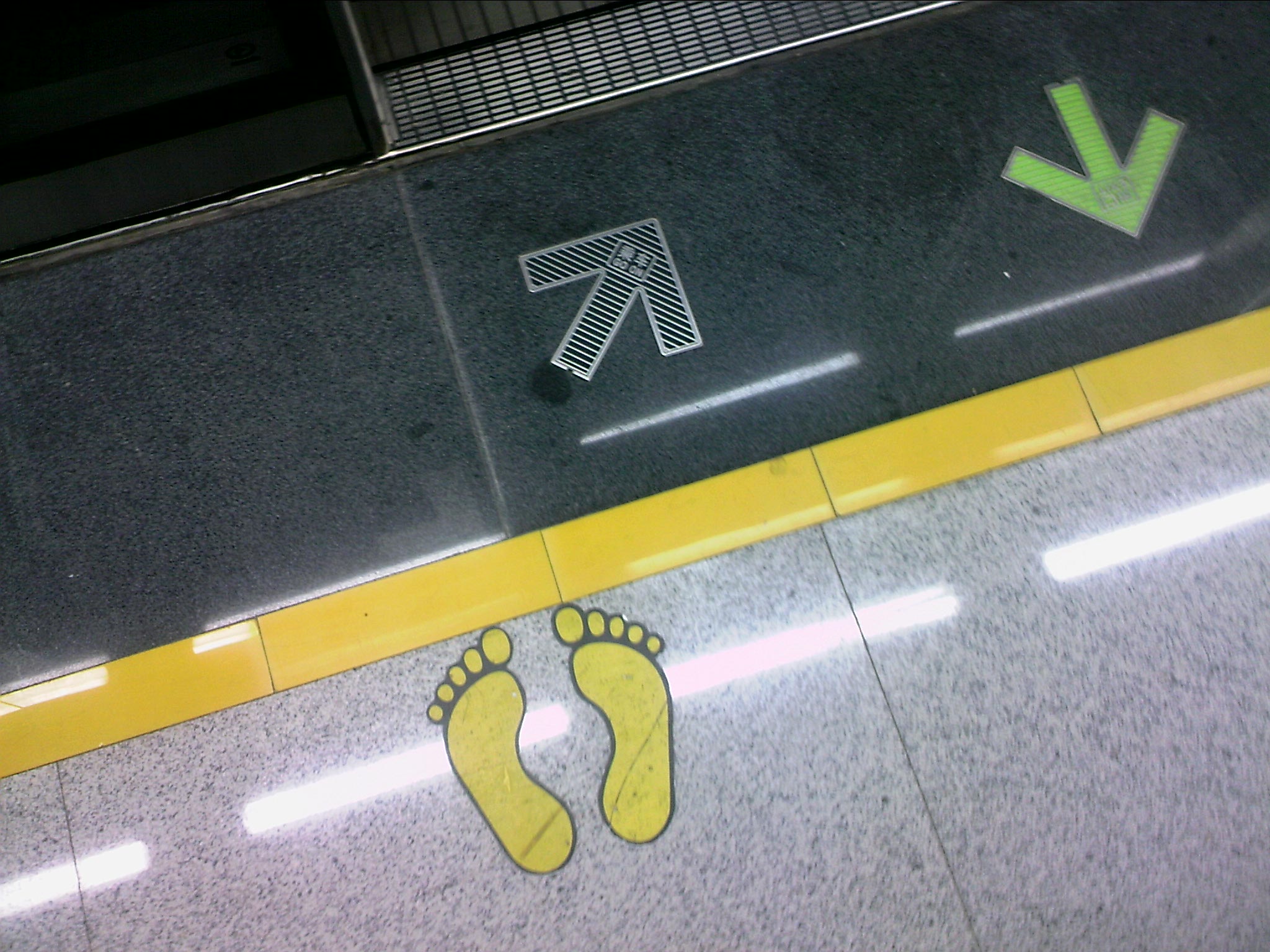 111112A000.jpg